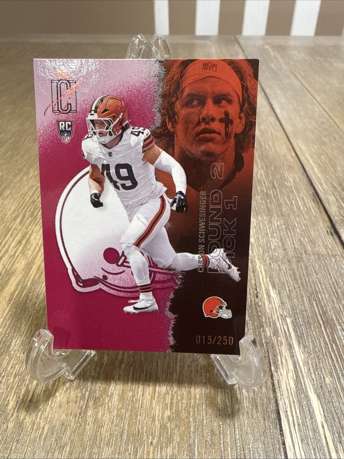2025 Topps Signature Class Carson Schwesinger Rookie Red 15/250 #222 Browns