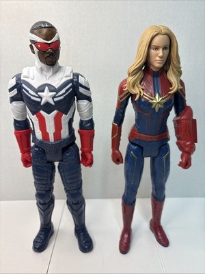 Marvel Avengers: Endgame Titan Hero Power FX 12'' Captain Marvel Action Figures