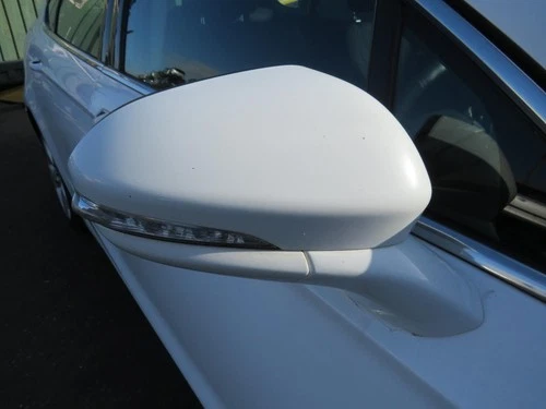 FORD MONDEO MK5 2016 REF-B592 / O/S DRIVER POWERFOLD WING MIRROR FD FREE P&P