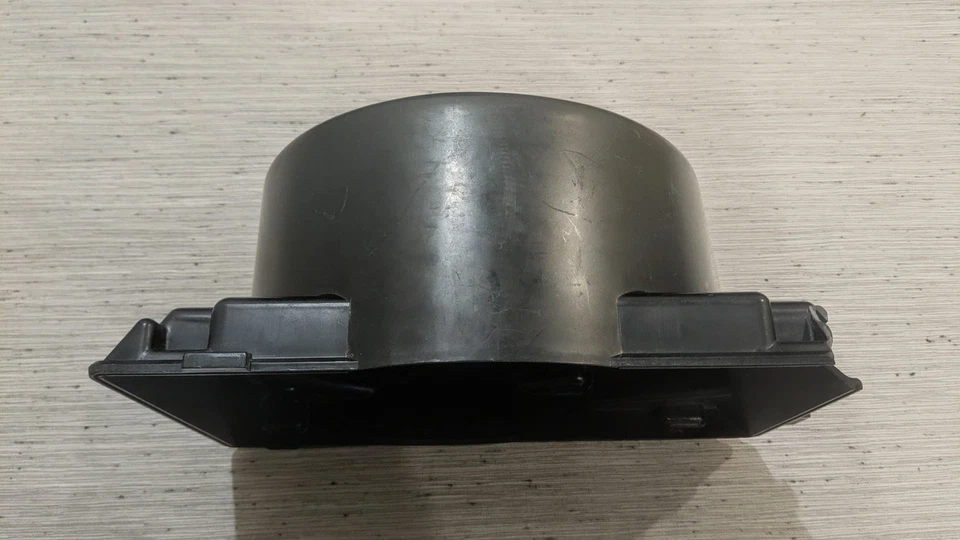 NOS Porsche 911 Evaporator Housing Cover 1969-85 Genuine 91157302300 - Image 4 of 4