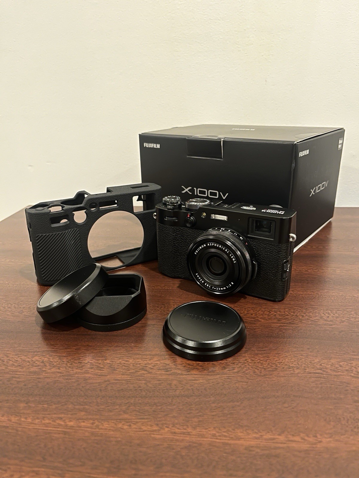 Fujifilm X100V