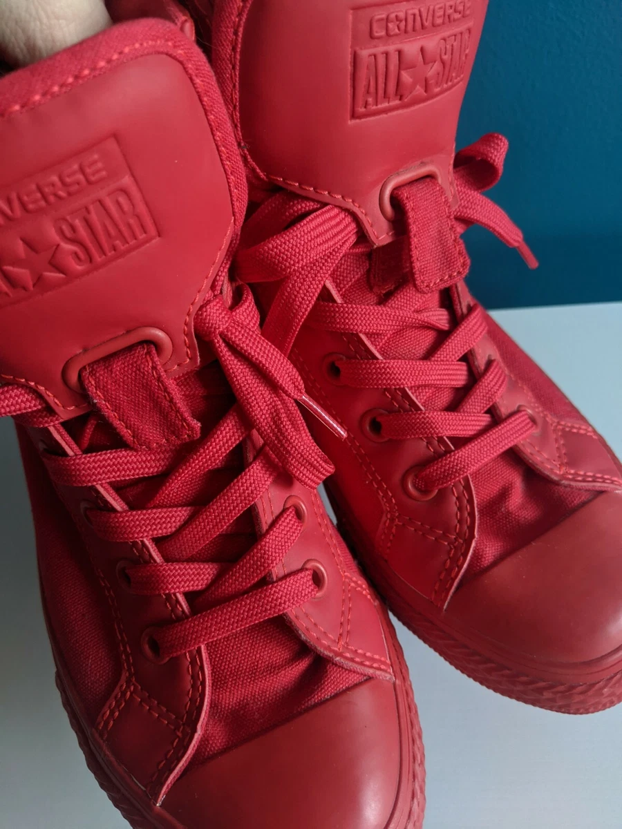 Red converse high tops size 3 outlet