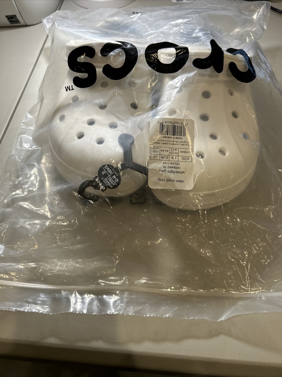 Crocs Classic Fur Lined White Clogs I Size Men display picture 3