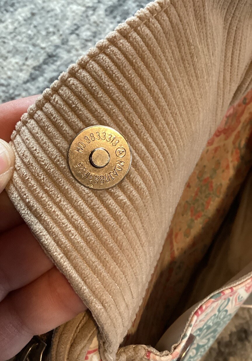 Donna Sharp Allison Hipster Willow crossbody purs… - image 7