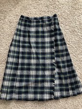 vintage plaid wool pleated long skirt size 8 28  waist ILGWU Tartan Green Yellow
