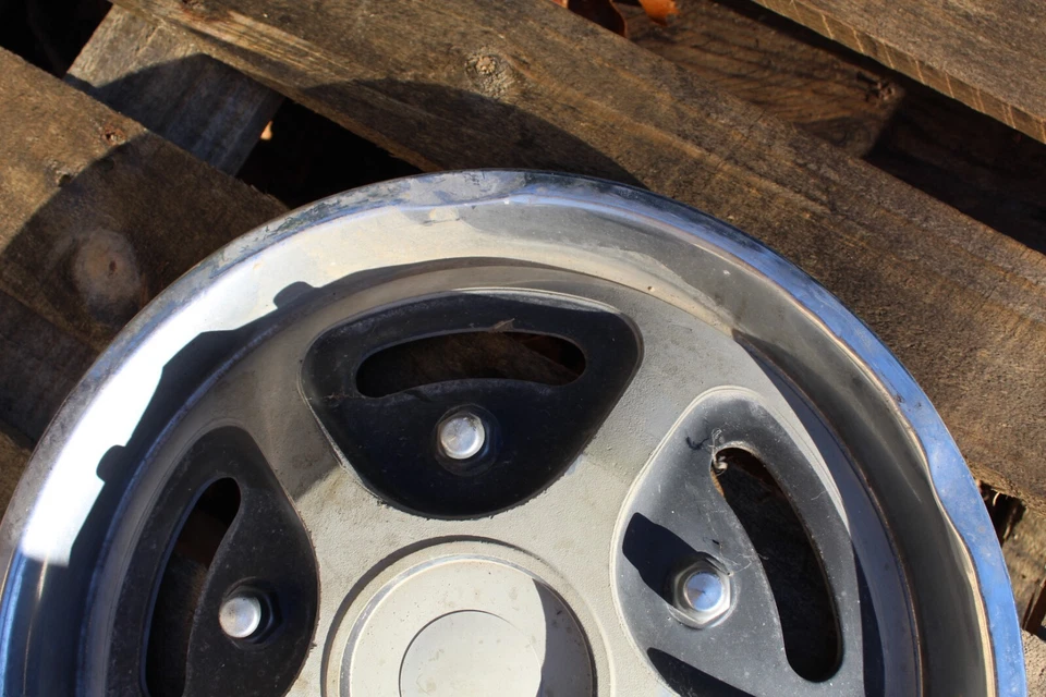 Ford Bronco Ranger F100 F200 1973-1979 camioneta pickup tapacubos cubierta de rueda 15” uno Foto 2 de 4