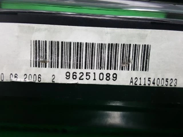 Mercedes-Benz E280 2007 grupos de instrumentos A2115400523 Foto 2 de 4