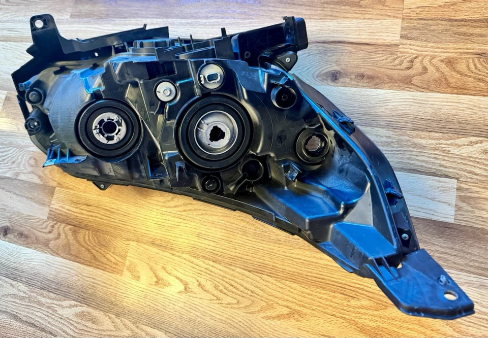 Faro Honda CR-V 2015-2016 (izquierdo, conductor) EX/EX-L LED DRL: pestañas perfectas Foto 4 de 4