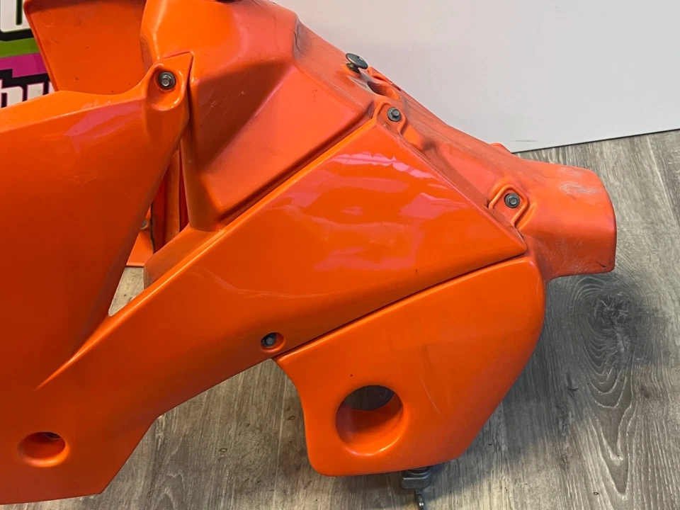 KTM EXC EXC-F 450 Tank Benzintank Kraftstofftank Tankspoiler 59007013500 - Bild 3 von 4