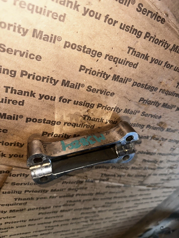 honda gl1100 goldwing aspencade chrome handlebar cover clamp 1100 82 interstate - Image 3 of 3