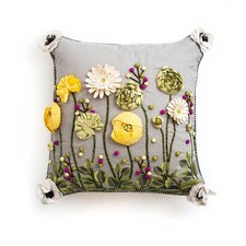 MacKENZIE CHILDS COMING UP DAISIES SQUARE THROW PILLOW BNWT