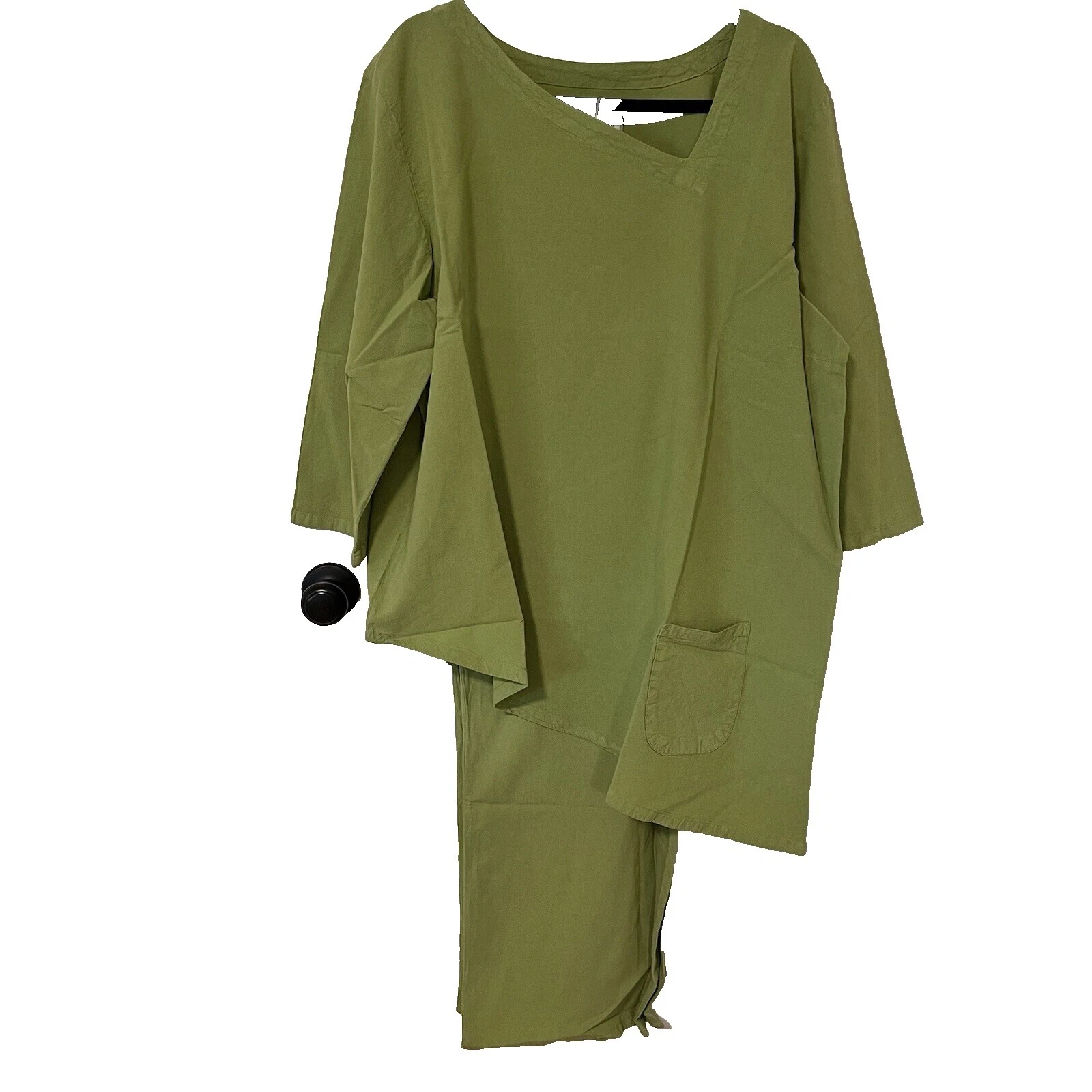 Silhouette Suits & Suit Separates for Women