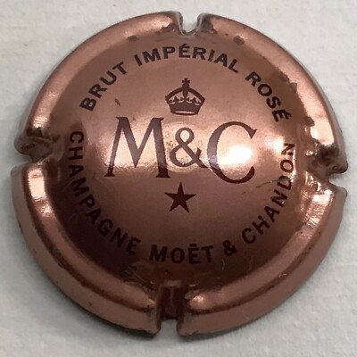MOËT & CHANDON - NR. 212 - CHAMPAGNERKAPSEL - BRUT IMPERIAL ROSÉ - ROSÉ UND SCHWARZ