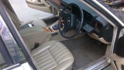 XJ40 XJ6 JAguar 2.9..1989..genuine 91,000 miles spares or repairs - Picture 6 of 12
