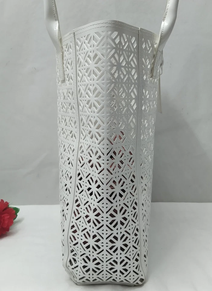 Tory Burch White Laser Cut Floral Double Handles Shopper Beach Tote Bag - Image 4 of 4