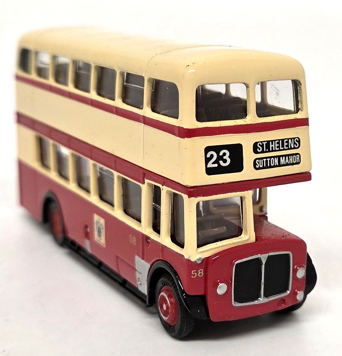 EFE 1/76 AEC Regent V St Helens Route 317 Code 3 961 Diecast Model Bus