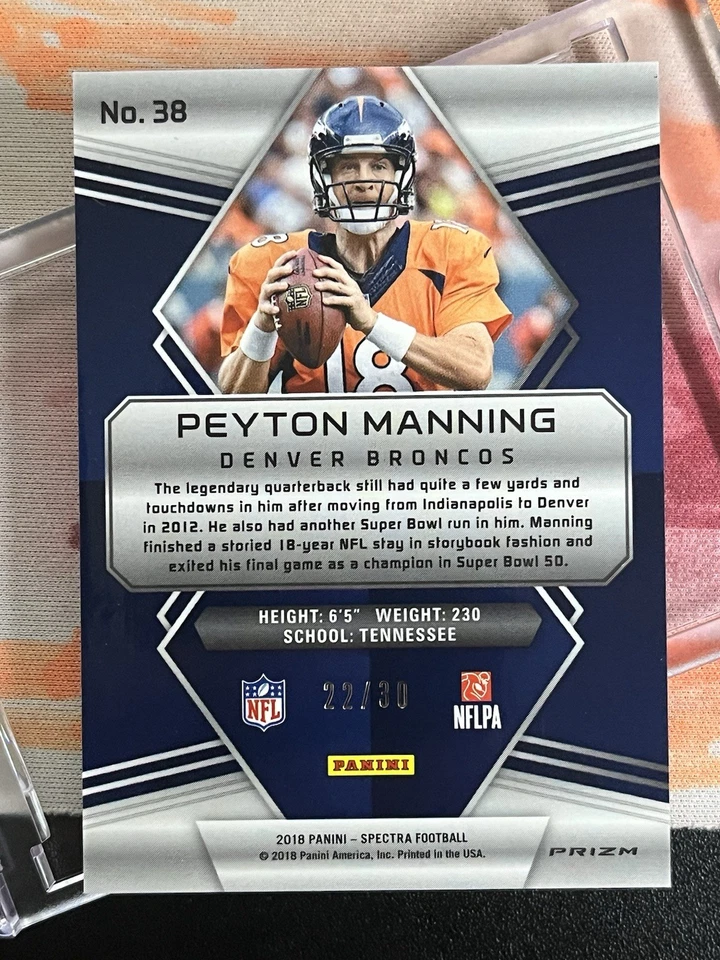 2018 Spectra Peyton Manning Green Scope /30  - Image 2 of 2