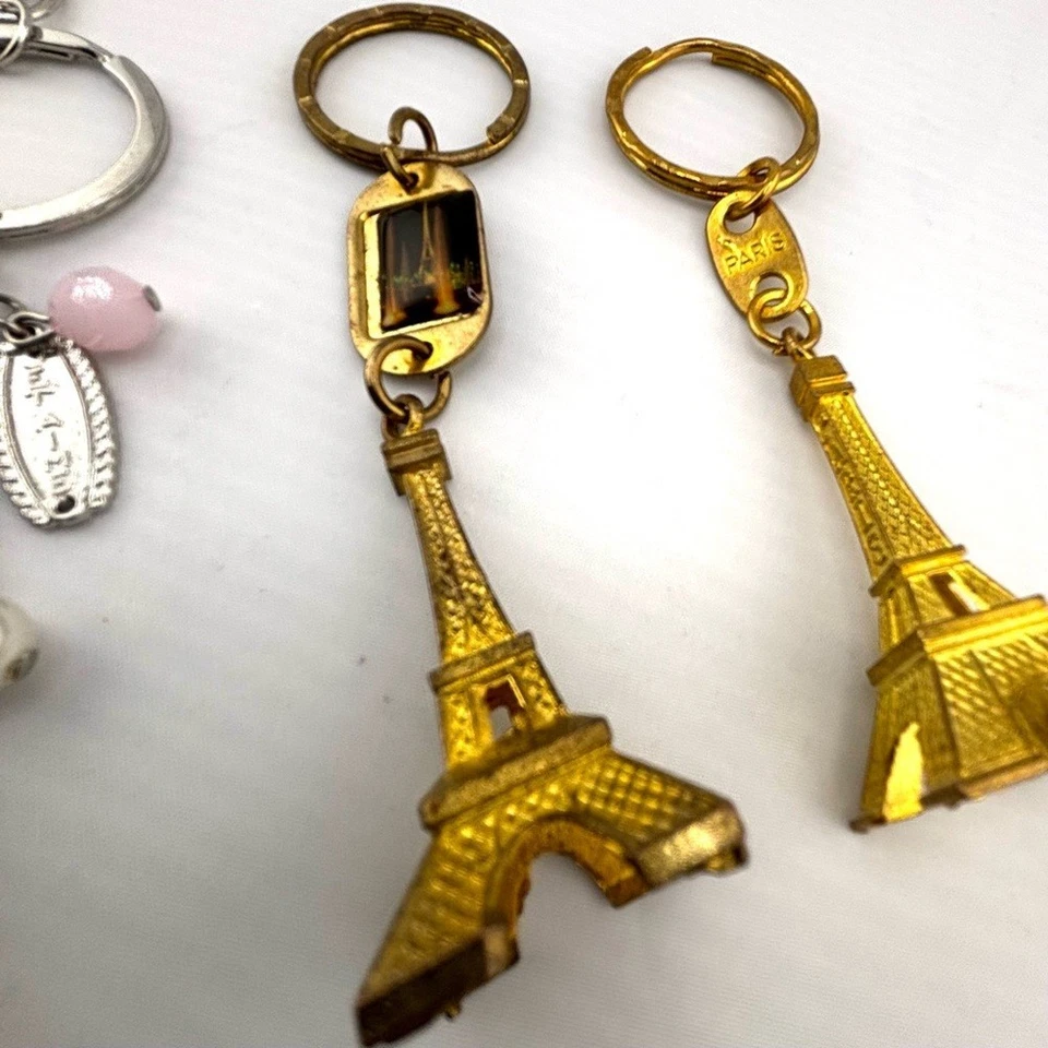 Parisian Eiffel Tower Keychain Bundle - Lot of 4 — 第 4/4 张图片