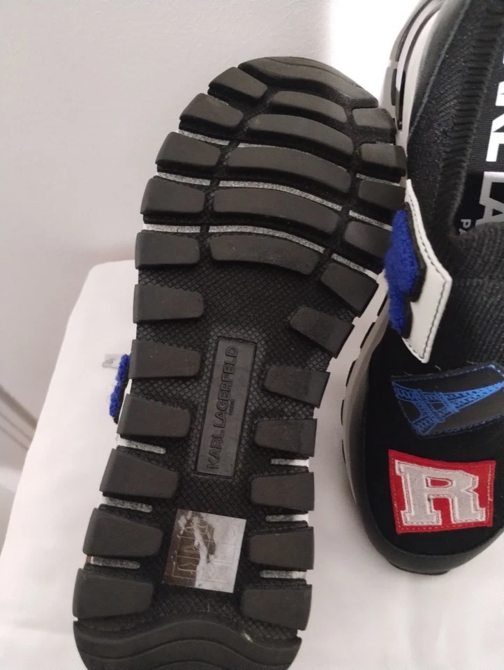 Zapatillas Carl Lagerfeld Talla 8.5 Foto 4 de 4