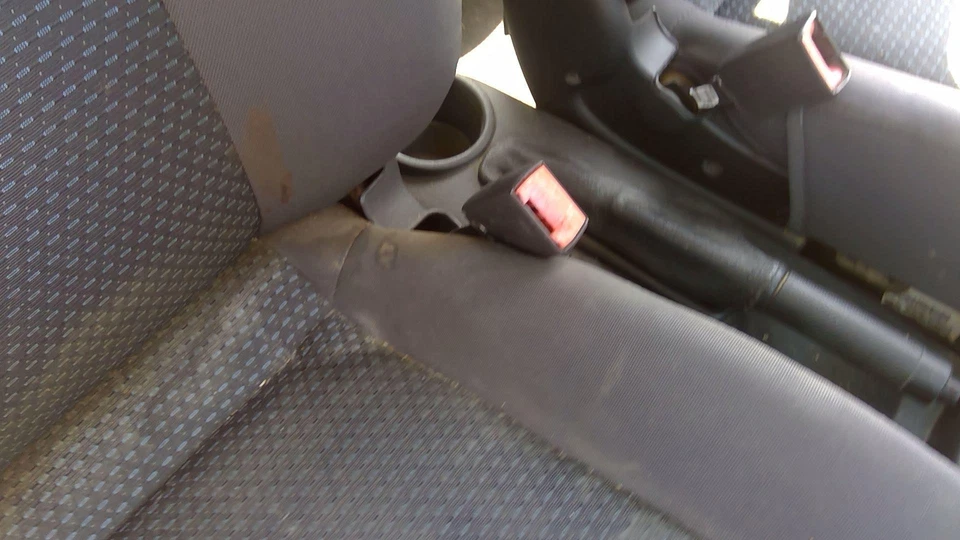 06-08 Aveo Pasajero Derecho Delantero Cinturón de Seguridad Hembra Receptor Carbón 81b Foto 4 de 4