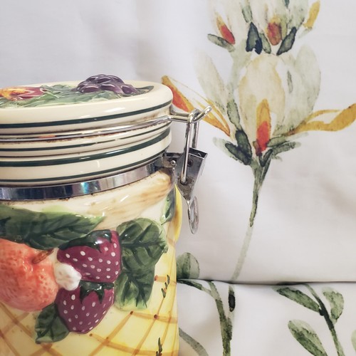 Vintage Canister Gourmet Home Pineapple Hinged Sealed - Picture 3 of 5