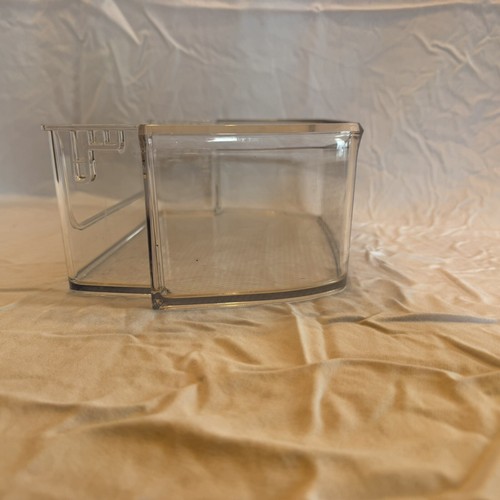 LG Refrigerator LFDS22520S/01 Refrigerator Door Clear Bin - Picture 7 of 10