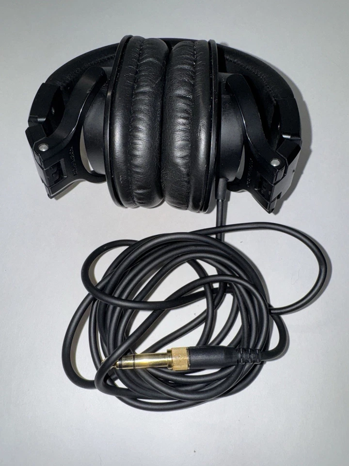 Audio-Technica ATH-M30x Professional Monitor Headphones Black - Image 3 of 4