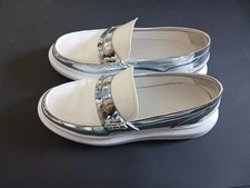 Alexander McQueen Women's Oversized Reflective Loafers EU 39 1/2D White/Silver