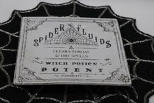 222 FIFTH HALLOW APOTHECARY HALLOWEEN SPIDER FLUIDS SALAD/DESSERT PLATE - NEW