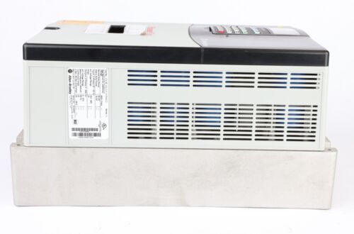 Allen-Bradley 20AE022A0AYNNNC0 PowerFlex 70 AC VFD, 432-660VAC, 20HP, 20Amp - Picture 5 of 7