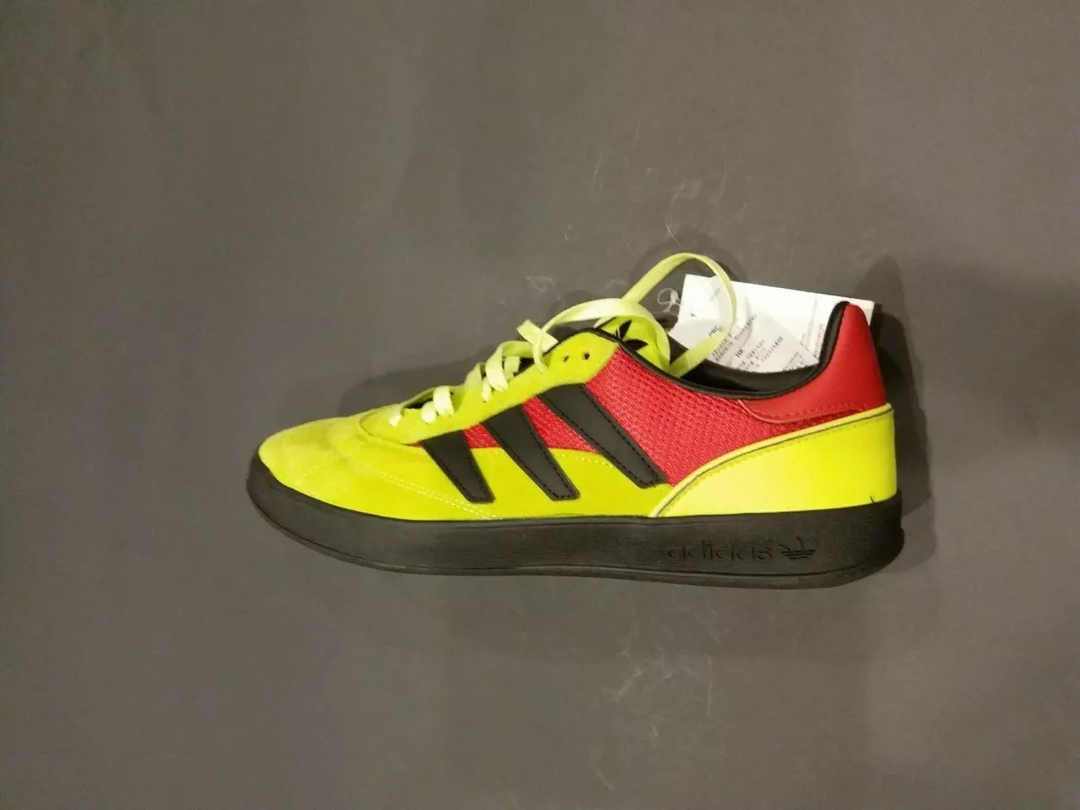 Adidas sobakov shop black white red
