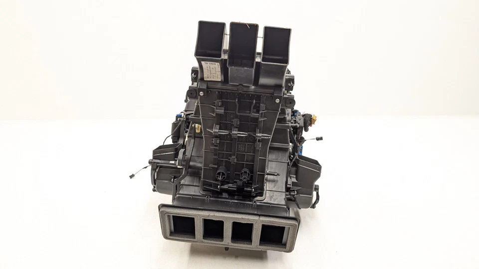 AUDI Q4 E-TRON HEATER BOX 1EA820351 2023 - Image 4 of 4