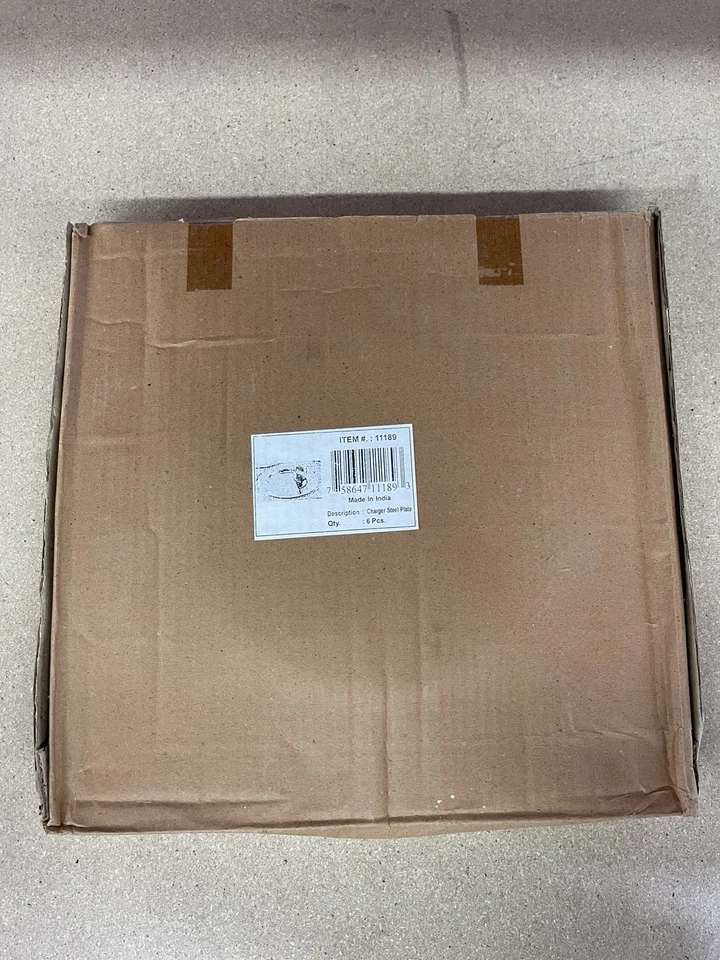 12” Benzara Chrome/Steel/Silver Finish Metal Charger Plates Set Of 6 - Image 3 of 4