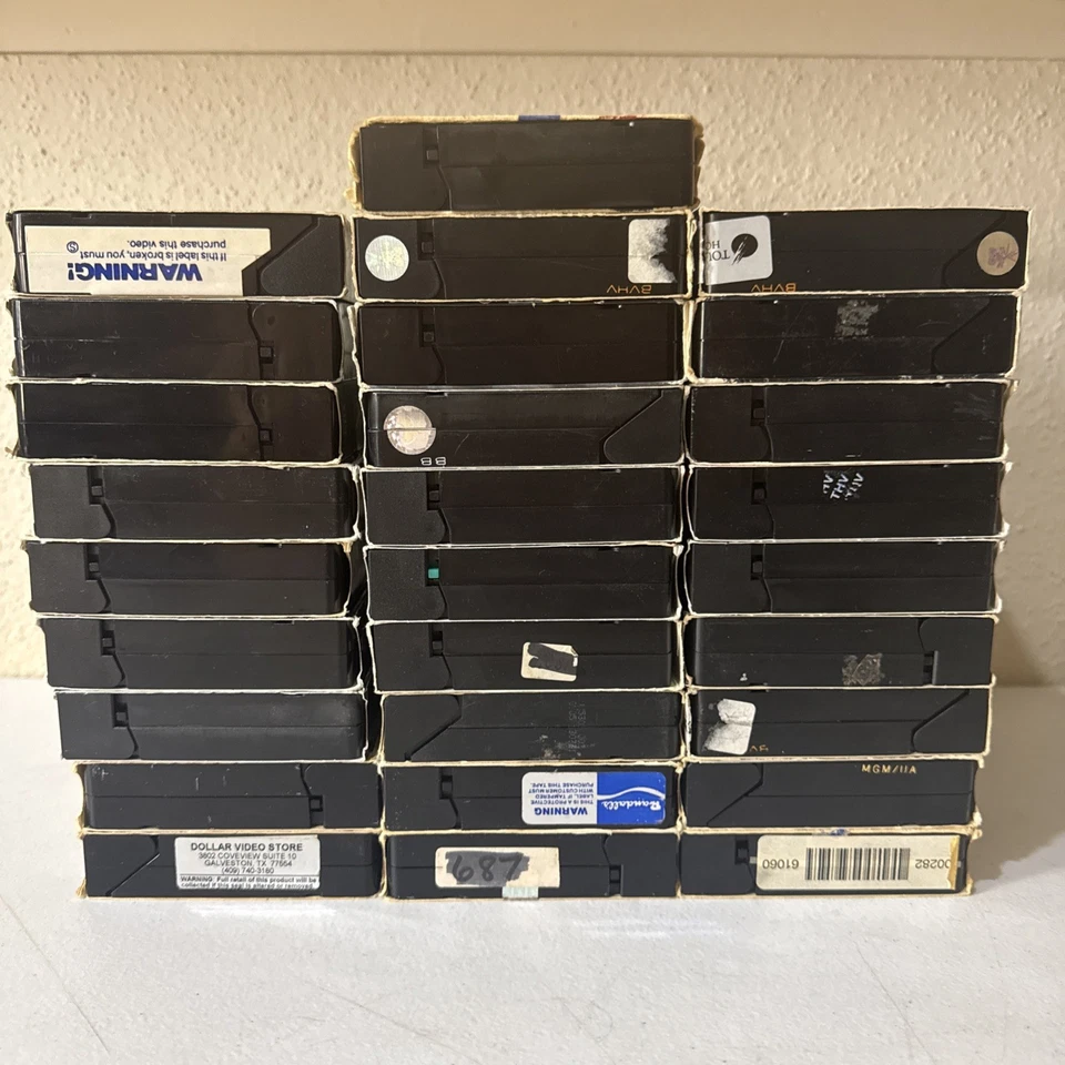 Lot of 30 VHS Horror Scifi Monsters Supernatural Thriller - Scream Alien Species - Image 3 of 4