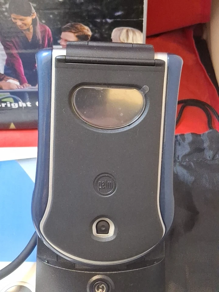 Palm m130 PDA, boxed with Documentation, USB hotSync cradle - Image 4 of 4