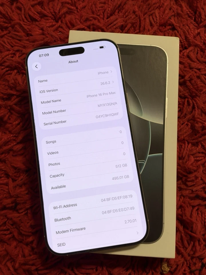 Apple iPhone 16 Pro Max · 512GB, photo 2 of 5