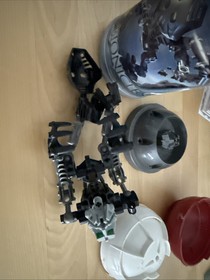 Rare LEGO Bionicle 8601 8606 8532 Toa Metru Vakama w/ Canister 🇨🇦