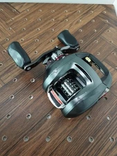 Daiwa Steez 100SHL Left Baitcasting Reel Light Gear Feel Used From Japan