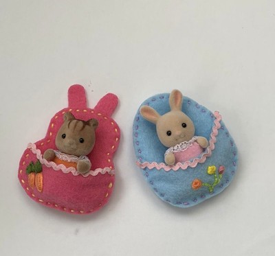 Calico critters/sylvanian families Lot Of 2 Set Of Sleeping Bags (Embroidered)