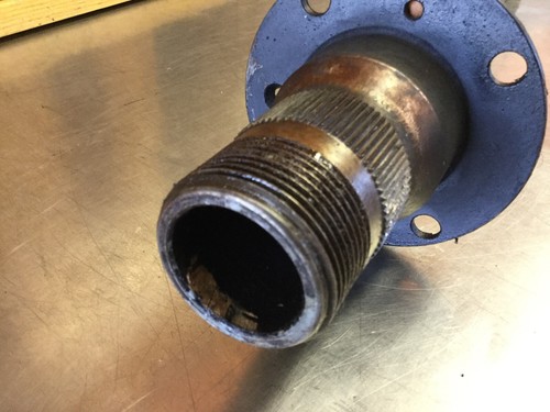 MG MGA MGB • Banjo Axle Shaft, Left. Coarse Thread. 25 Spline. Used. MG4394 - Picture 5 of 6