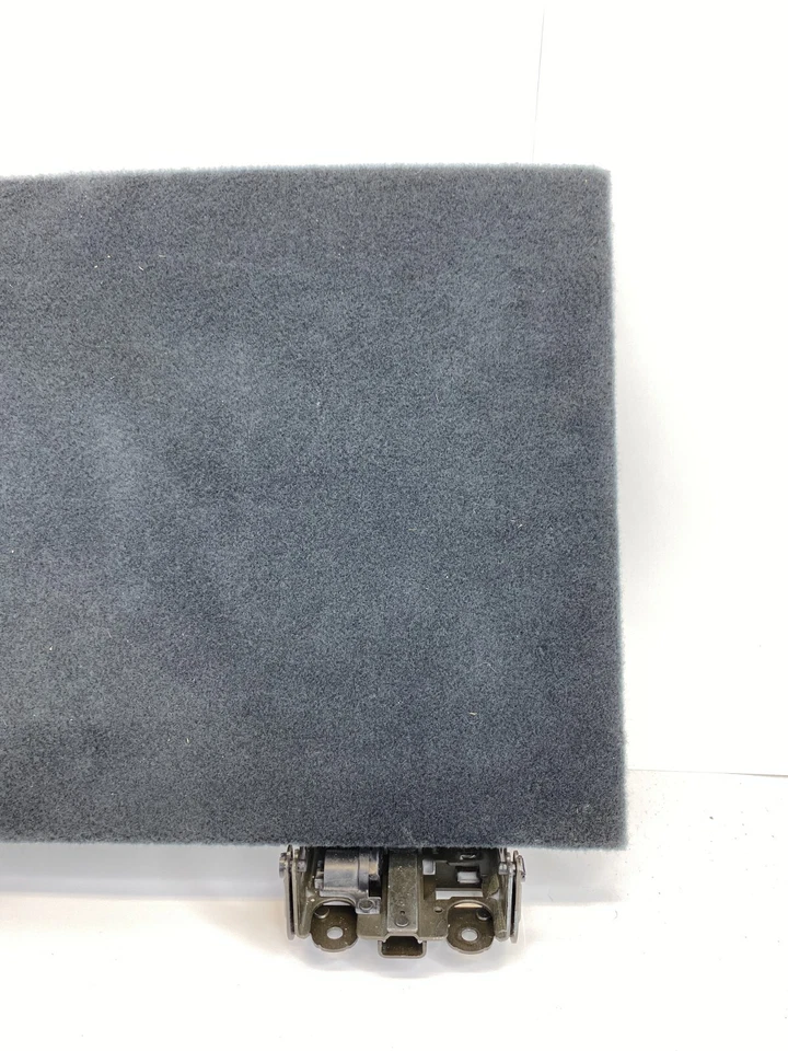 2004 2005 2006 LEXUS RX330 REAR RIGHT SIDE TRUNK LID CARGO TRIM BOARD OEM - Imagem 3 de 4