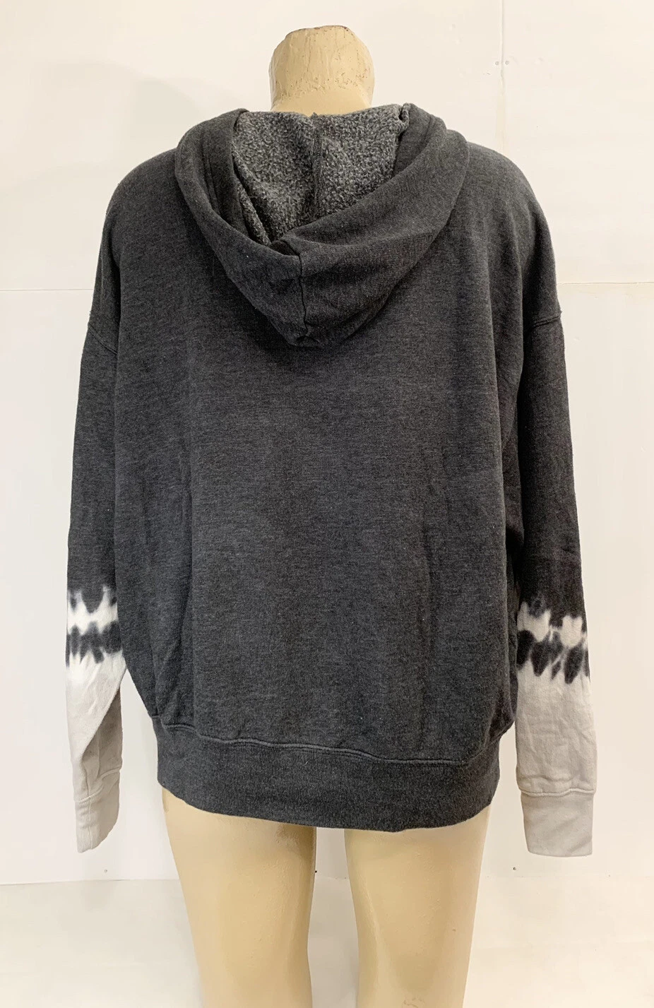 UNDERCOVER Felpa con cappuccio Victoria’s Secret ROSA nuova con etichetta XS X Small 26" manica lunga grigio bianco tie dye