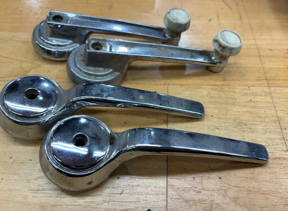 吉普 J10 1975 窗曲柄和门把手套装 原始设备制造商 AMC — 第 2/3 张图片