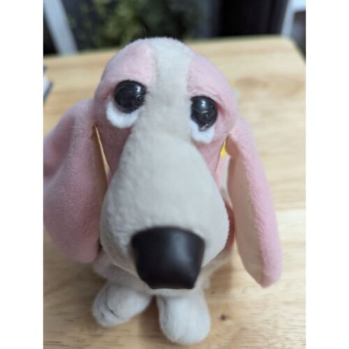 Applause Hush Puppies Passion Pink Basset Hound Bean Bag stuffed toy #3 5 inch - Picture 2 of 11