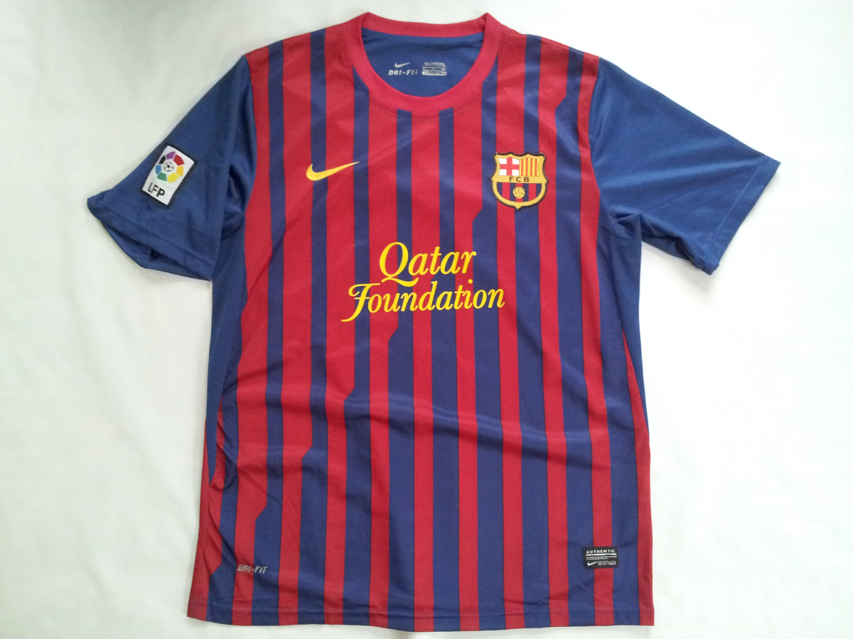 NIKE DRI FIT BARCELONA #10 LIONEL MESSI AUTHENTIC SOCCER NIKE DRI FIT BARCELONA #10 LIONEL MESSI AUTHENTIC SOCCER