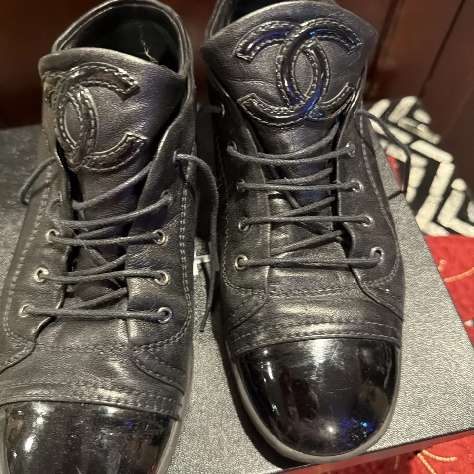 Zapatillas Mujer CHANEL Talla 7 Foto 3 de 4