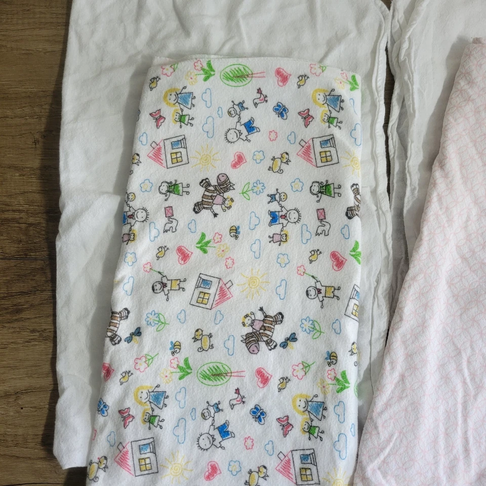 Juego de 4 mantas Swaddle Designs para bebé niña Foto 2 de 4