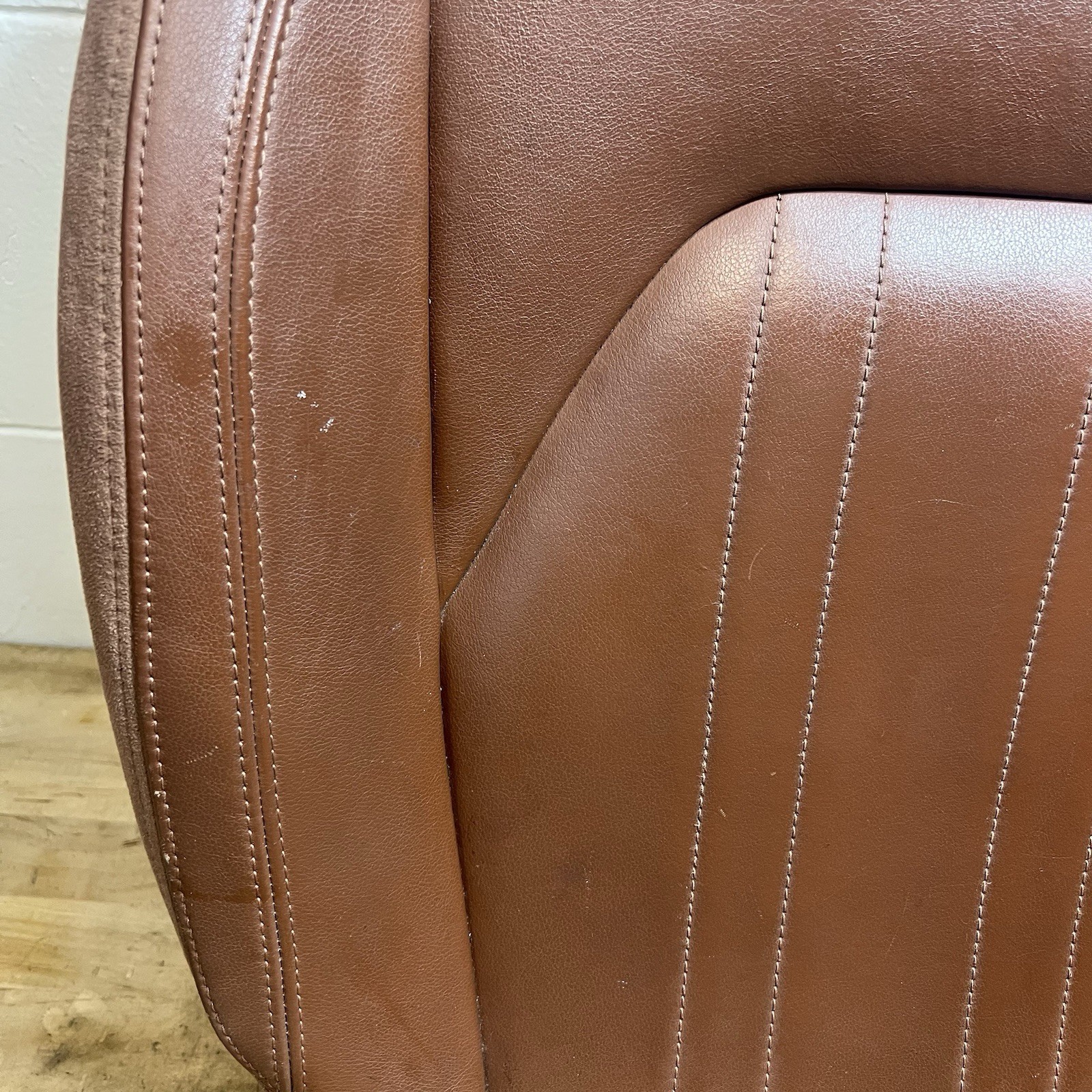 2014-2019 Maserati Ghibli Front Right Lower Bottom Seat Cushion Cover OEM