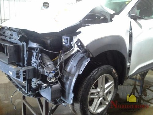 2019 Hyundai Kona Windshield Wiper Motor - Picture 4 of 12
