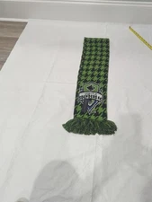 MLS Ruffneck Scarves Soccer Scarf Seattle Sounders Green Black Knit FringeNWT